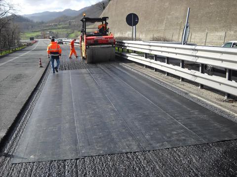 Gama Stratos para el mantenimiento de carreteras